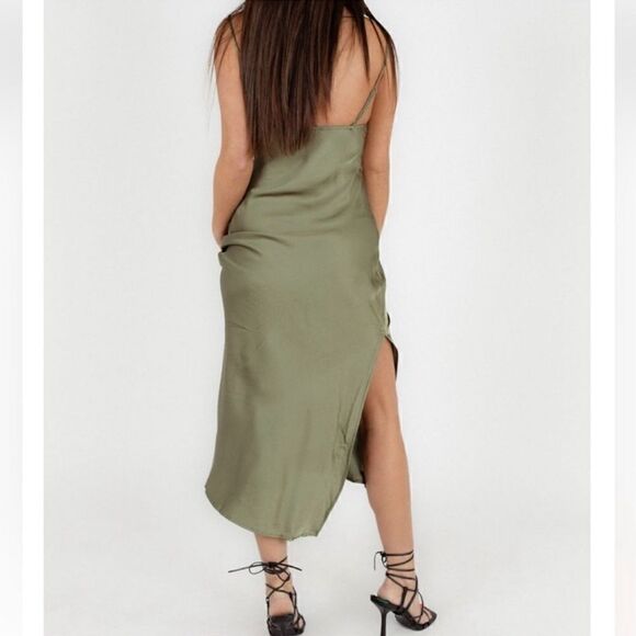 ASTR The Label Olive Green MIDI Dress(Size Small) - Picture 2 of 10